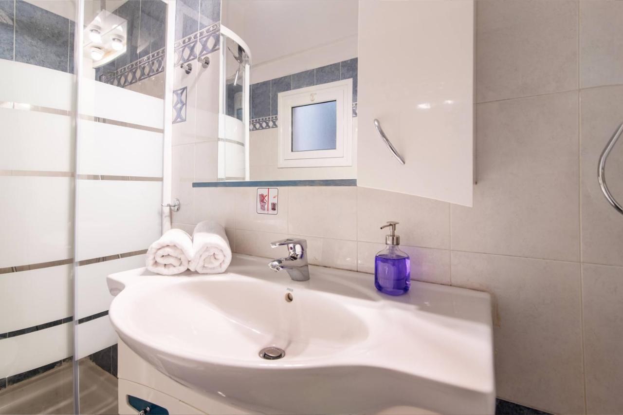 Oscar City Room Athene Buitenkant foto